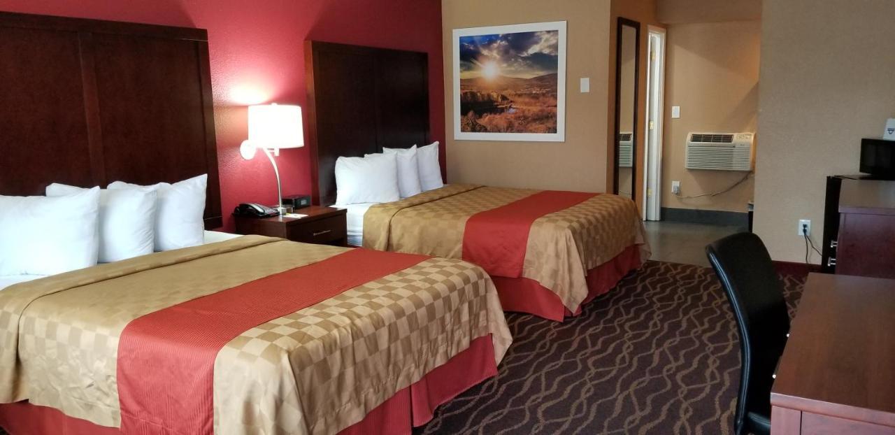 Rosewood Inn & Suites ローズバーグ エクステリア 写真