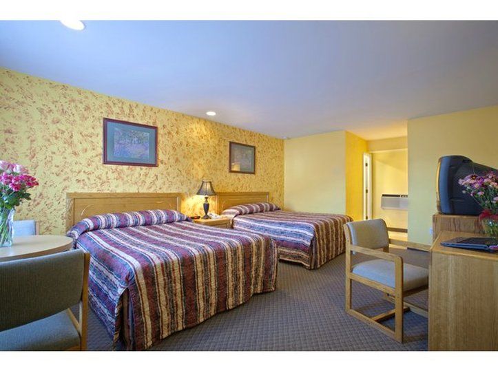 Rosewood Inn & Suites ローズバーグ エクステリア 写真